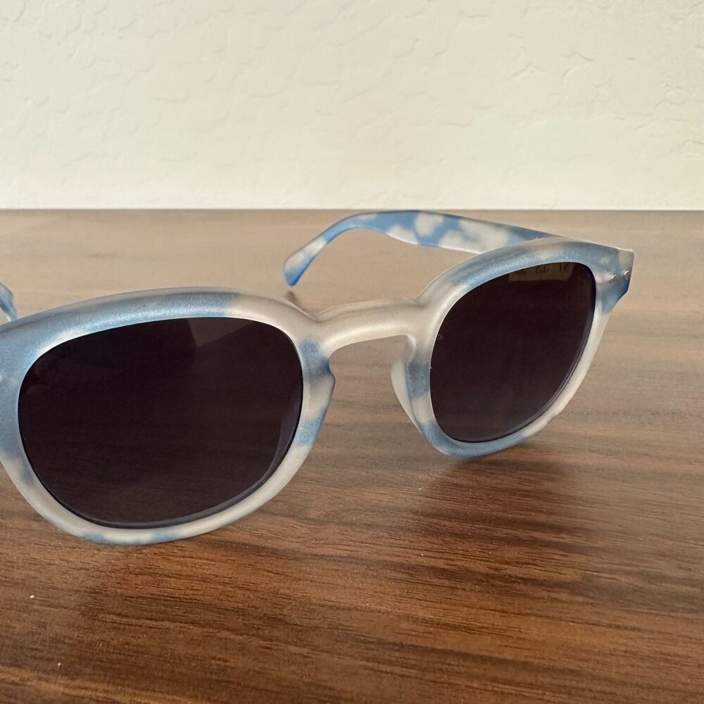 Izipizi x Magritte SUN #C Clouds Sunglasses - Picture 5 of 11